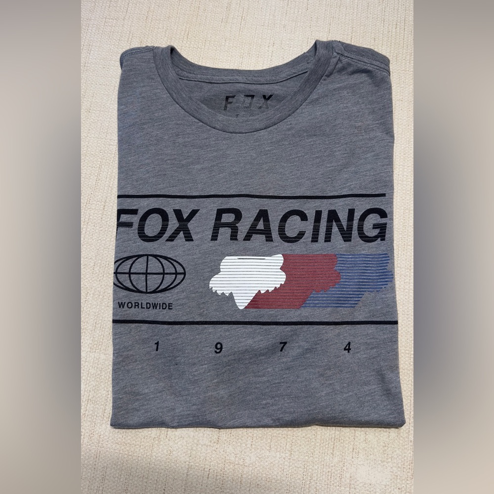 Fox Racing Gray Graphic Tee - Picture 2 of 4